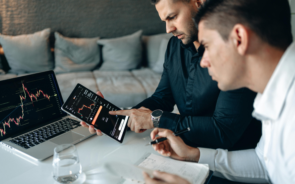 Lawyer Financial advice